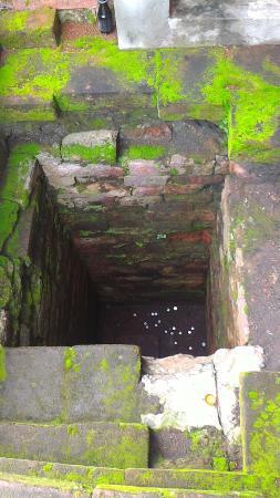 Sumur Temple