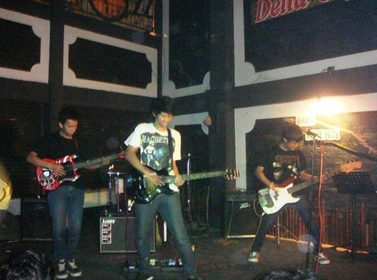 Delta 5 Cafe